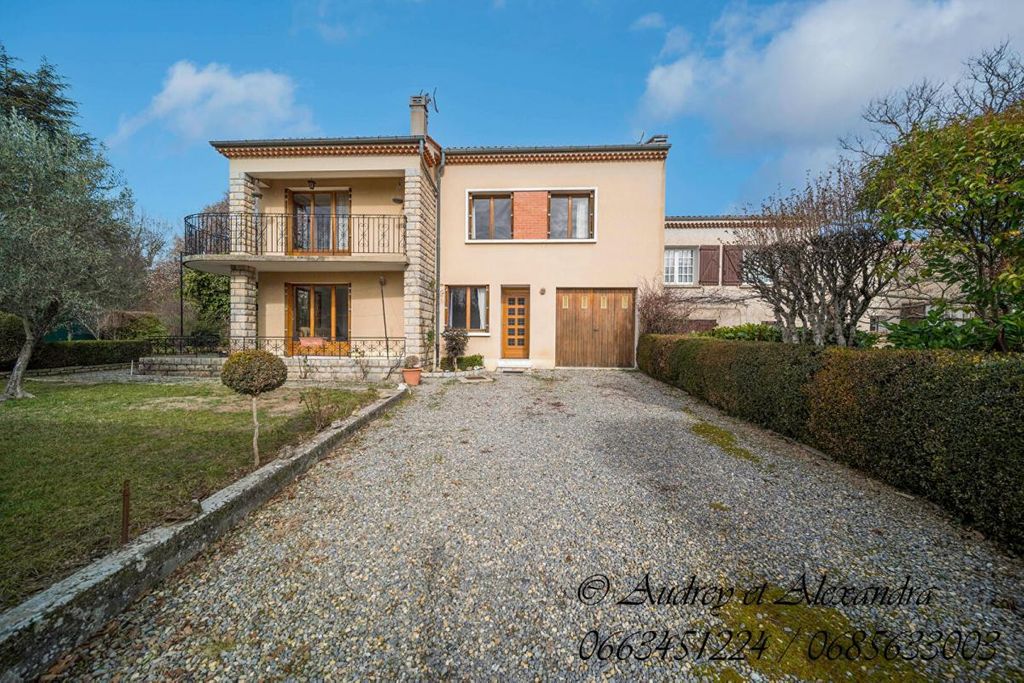 Achat maison à vendre 3 chambres 134 m² - Digne-les-Bains