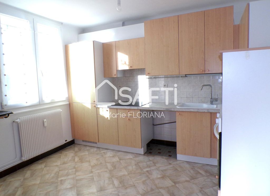 Achat appartement à vendre 4 pièces 68 m² - Oyonnax