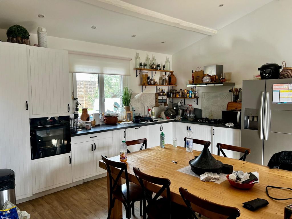 Achat maison à vendre 5 chambres 87 m² - Roquebrune-sur-Argens