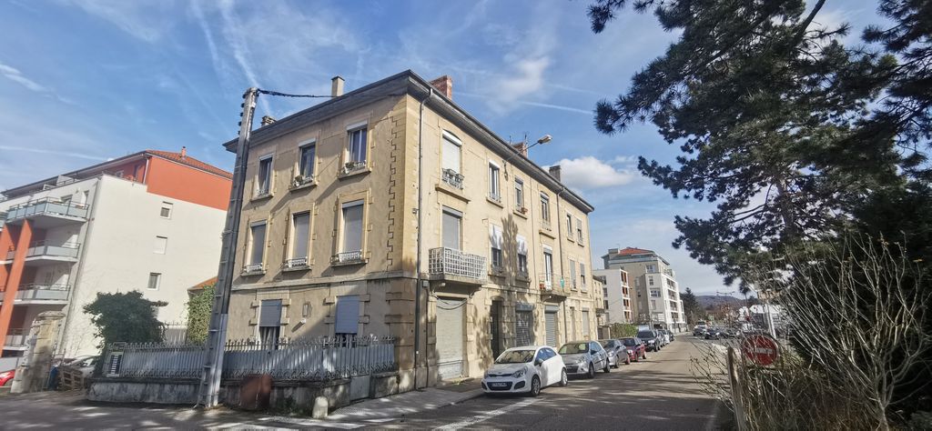 Achat appartement à vendre 2 pièces 43 m² - Bourgoin-Jallieu