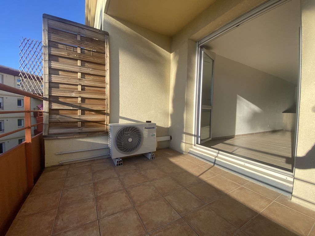 Achat appartement à vendre 2 pièces 47 m² - Nîmes