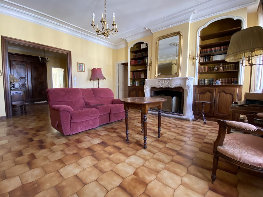 Achat appartement à vendre 4 pièces 117 m² - Nîmes
