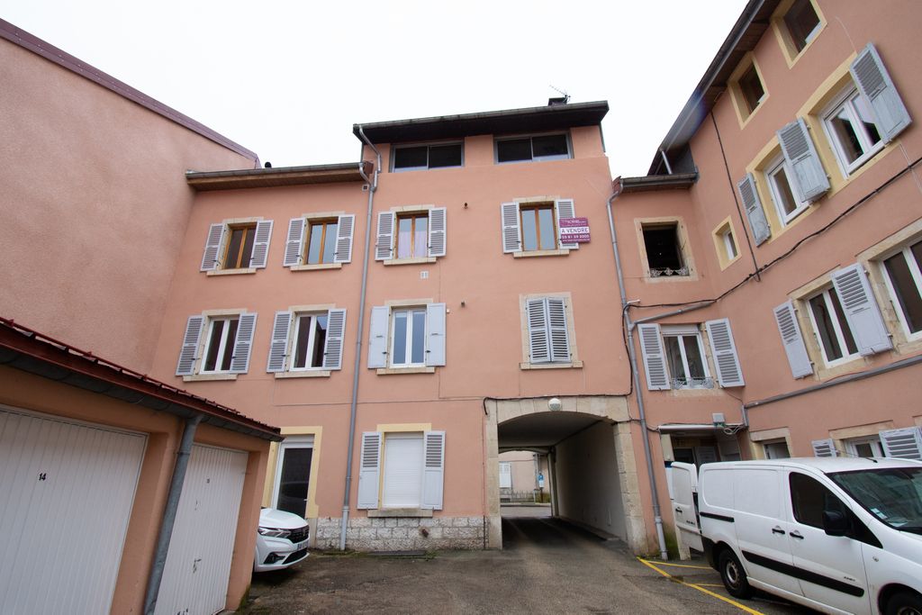 Achat appartement à vendre 3 pièces 61 m² - Pontarlier