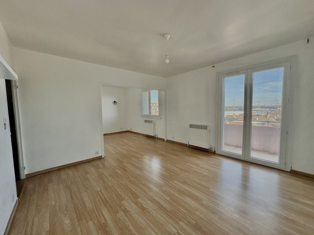 Achat appartement à vendre 4 pièces 76 m² - Nîmes