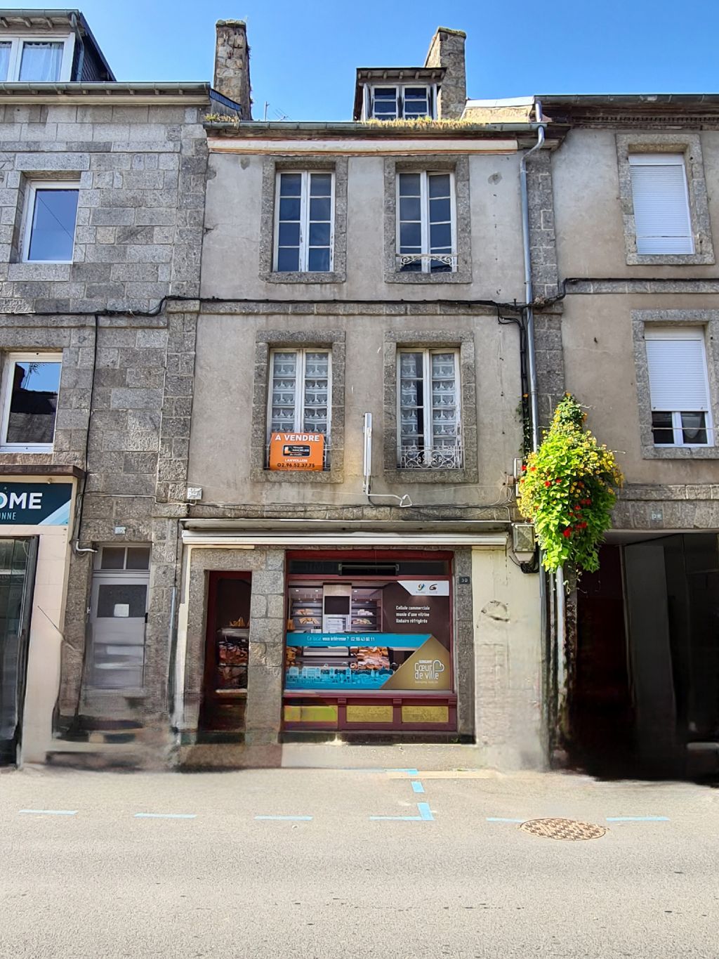 Achat maison à vendre 4 chambres 227 m² - Guingamp