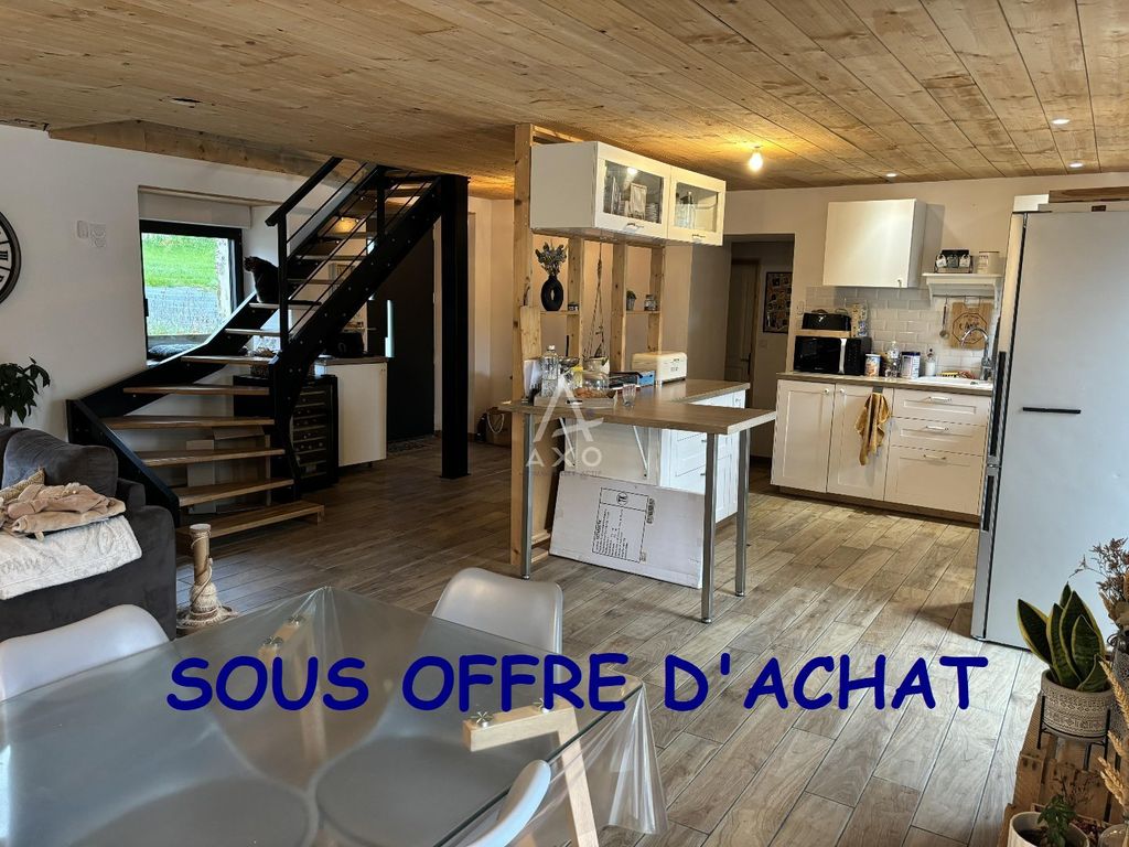 Achat maison à vendre 4 chambres 135 m² - Saint-Fulgent