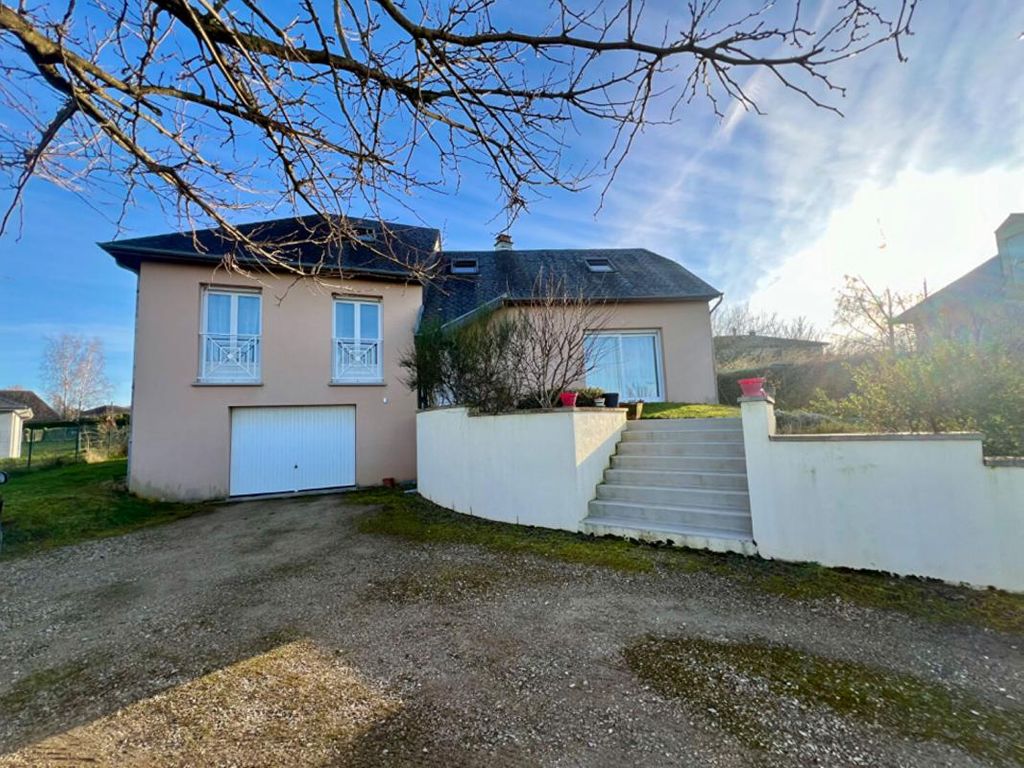 Achat maison à vendre 4 chambres 128 m² - Rignac