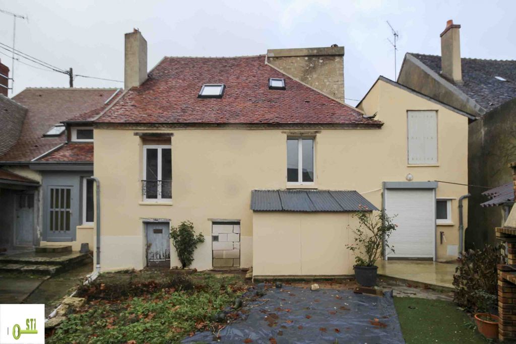 Achat maison à vendre 4 chambres 139 m² - Sainte-Geneviève-des-Bois