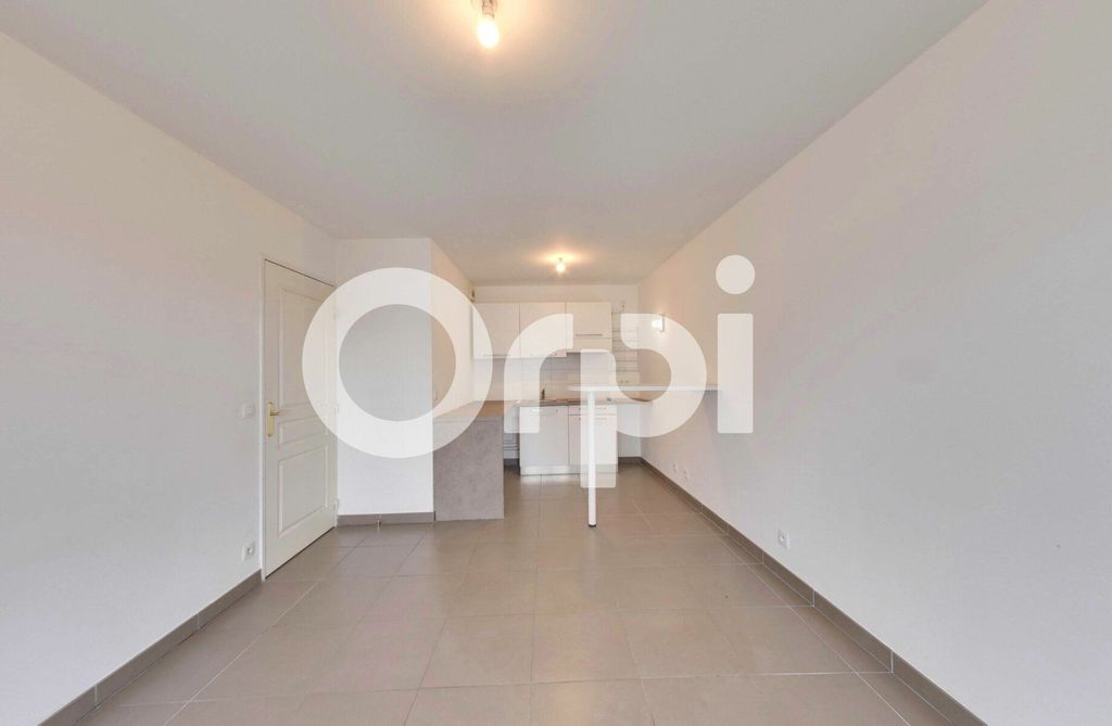 Achat appartement à vendre 2 pièces 49 m² - Dammartin-en-Goële