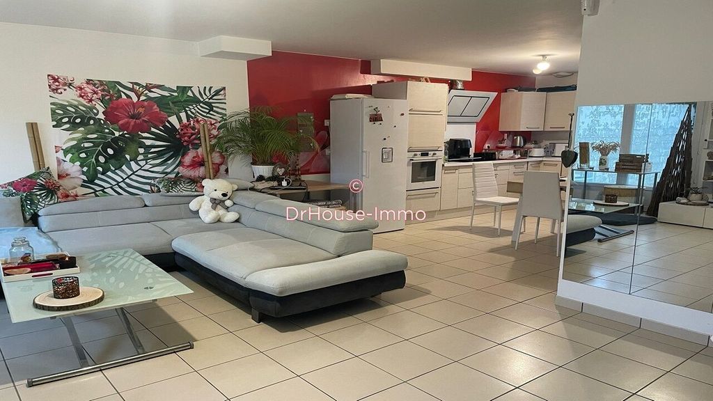 Achat maison à vendre 4 chambres 127 m² - Pontault-Combault