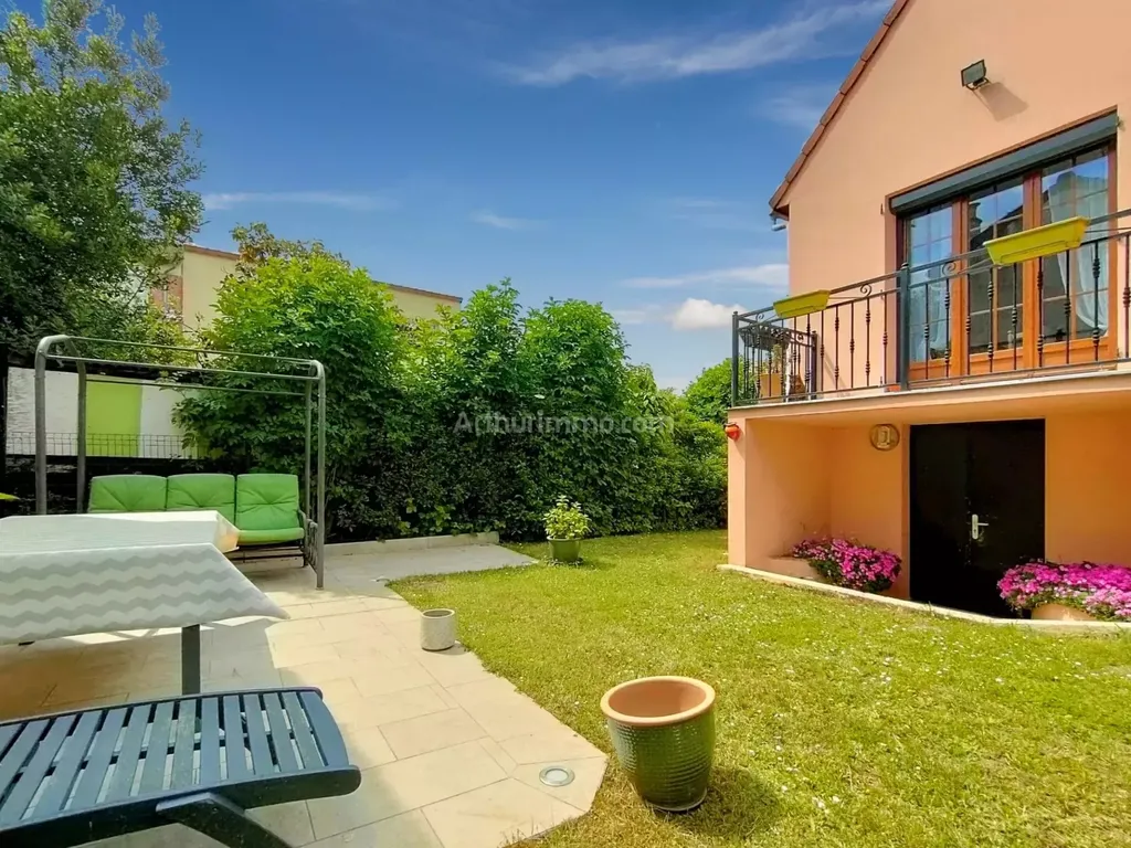 Achat maison à vendre 3 chambres 110 m² - Vitry-sur-Seine
