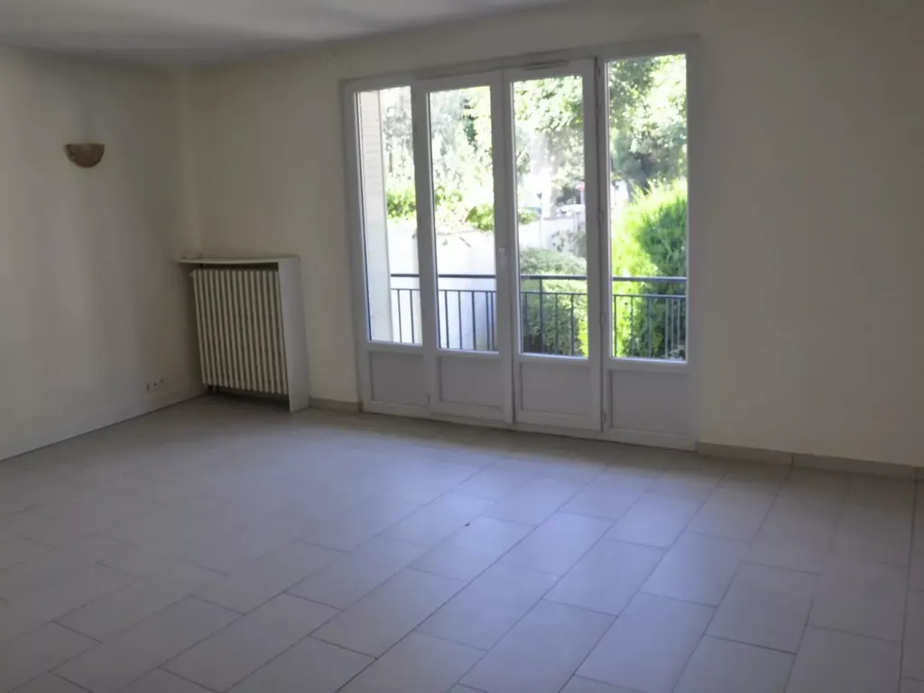Achat appartement à vendre 3 pièces 56 m² - Saint-Maur-des-Fossés