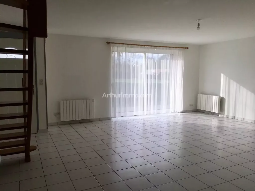 Achat appartement à vendre 8 pièces 192 m² - Mauléon