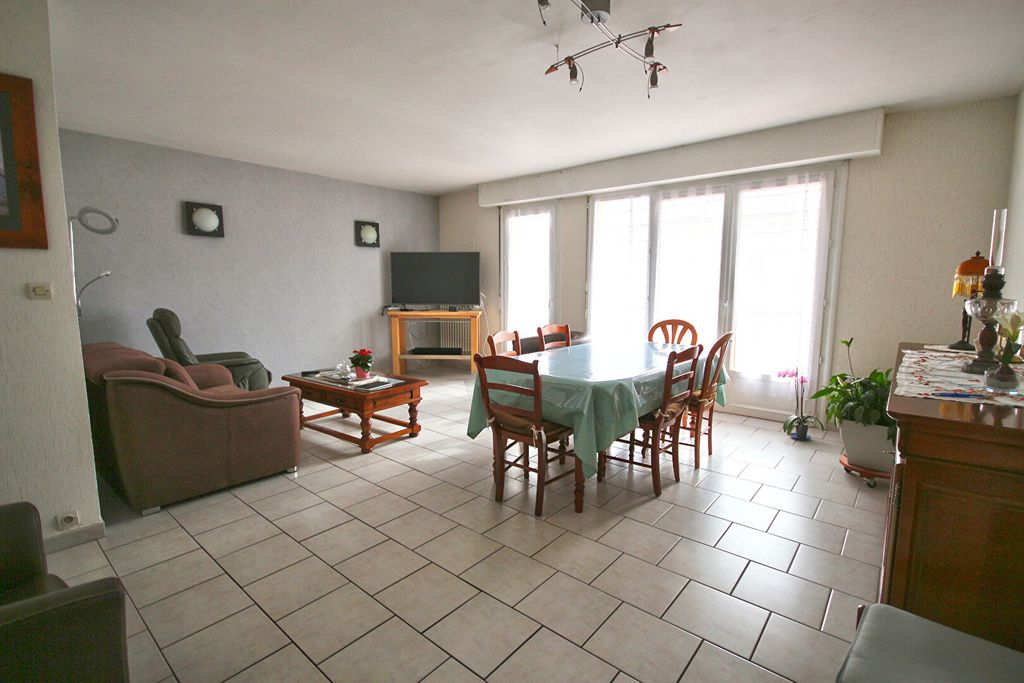 Achat appartement à vendre 3 pièces 83 m² - Saint-Nazaire