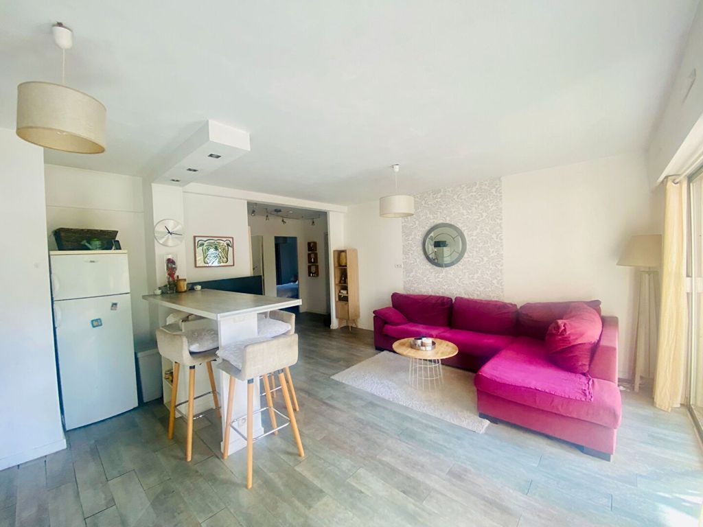 Achat appartement à vendre 3 pièces 62 m² - Mandelieu-la-Napoule