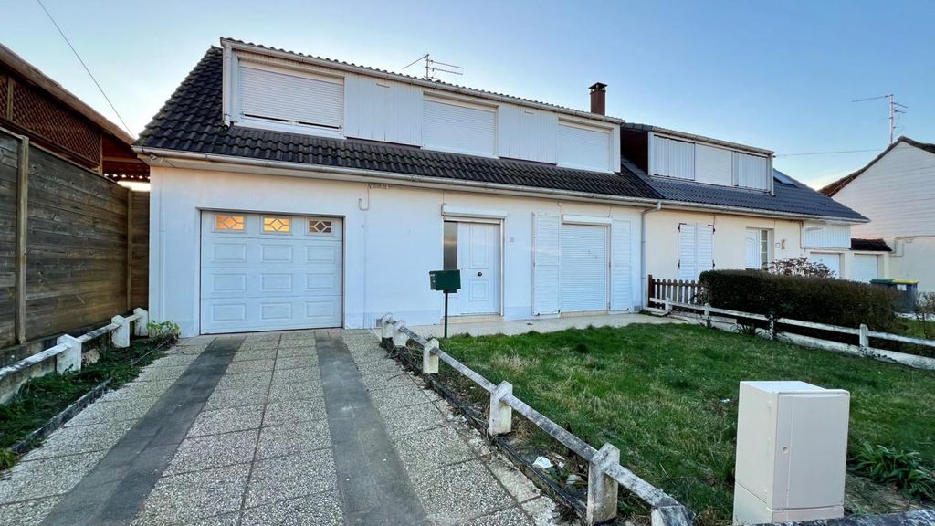 Achat maison à vendre 4 chambres 127 m² - Capinghem