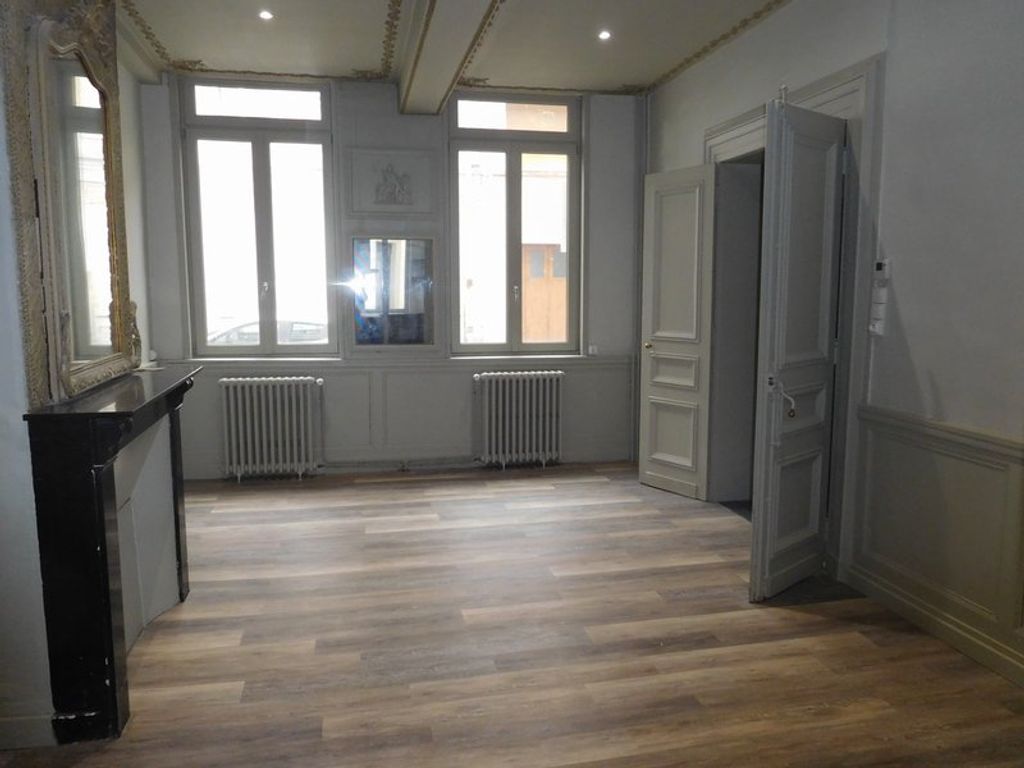 Achat maison à vendre 4 chambres 189 m² - Cambrai