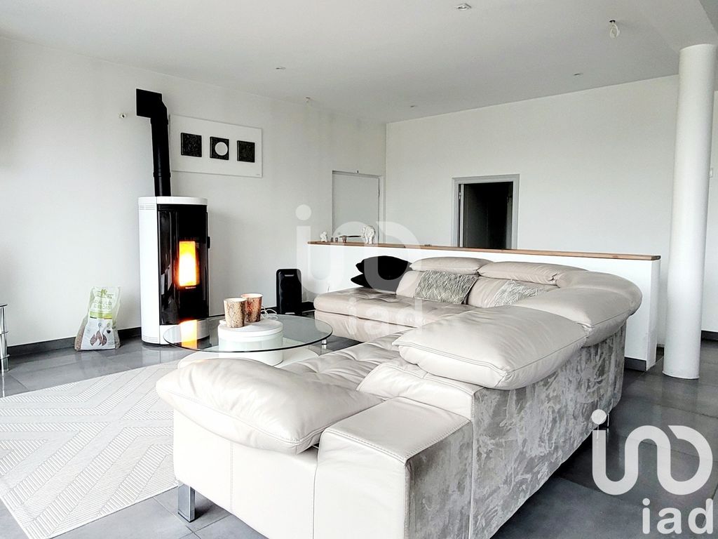 Achat maison à vendre 2 chambres 120 m² - Bonneville-sur-Touques