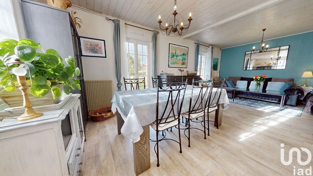 Achat maison à vendre 2 chambres 89 m² - Belle-Église