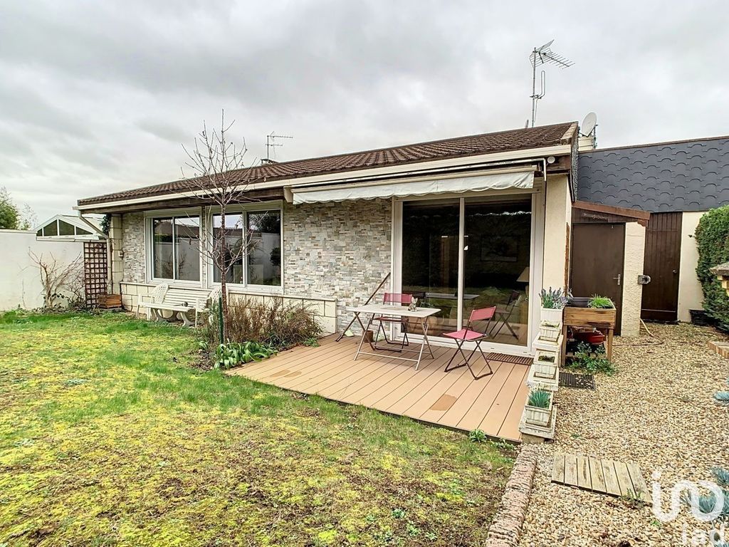 Achat maison à vendre 2 chambres 83 m² - Saint-Germain-lès-Corbeil