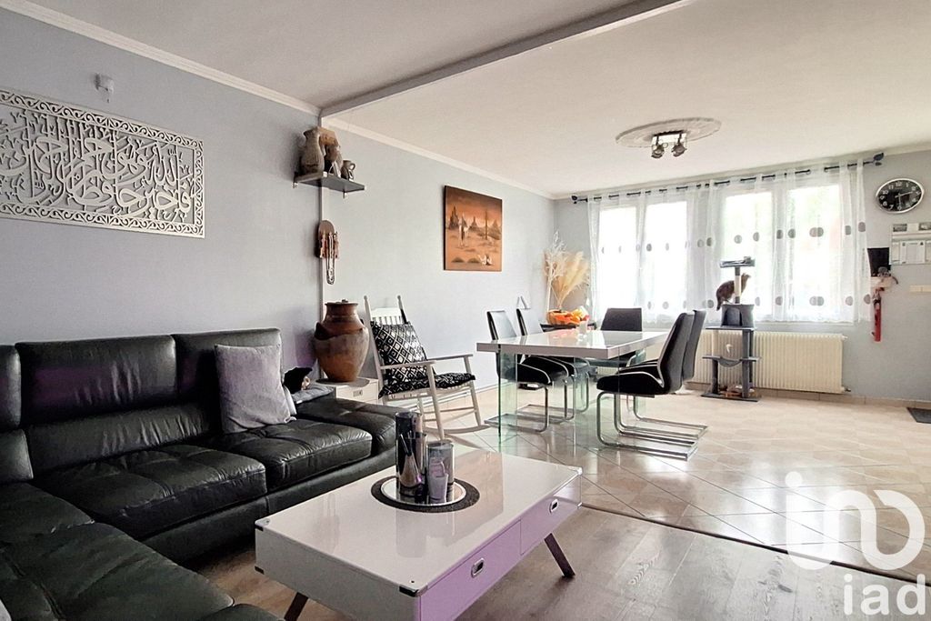 Achat maison à vendre 2 chambres 95 m² - Montfermeil