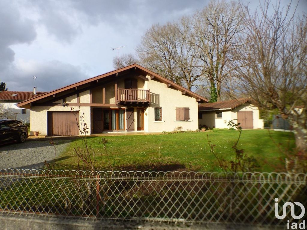 Achat maison 5 chambre(s) - Saugnac-et-Cambran