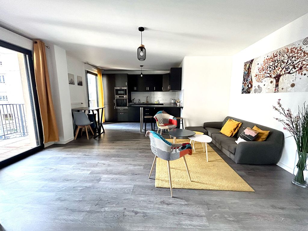 Achat appartement à vendre 4 pièces 81 m² - Nanterre