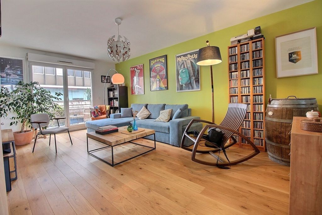 Achat appartement à vendre 3 pièces 74 m² - Saint-Ouen