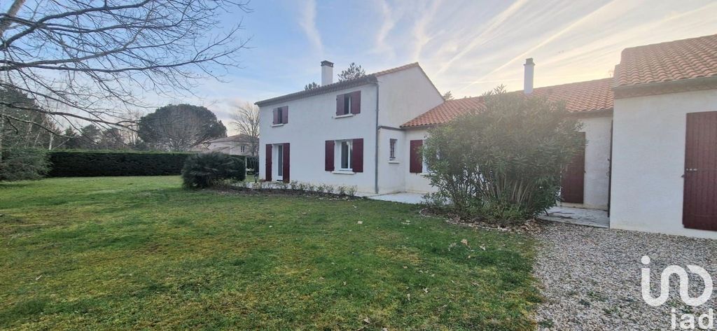 Achat maison à vendre 4 chambres 245 m² - Bergerac
