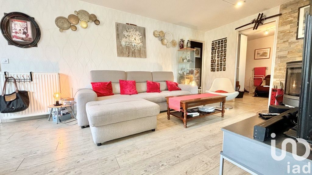 Achat maison à vendre 3 chambres 133 m² - Peujard
