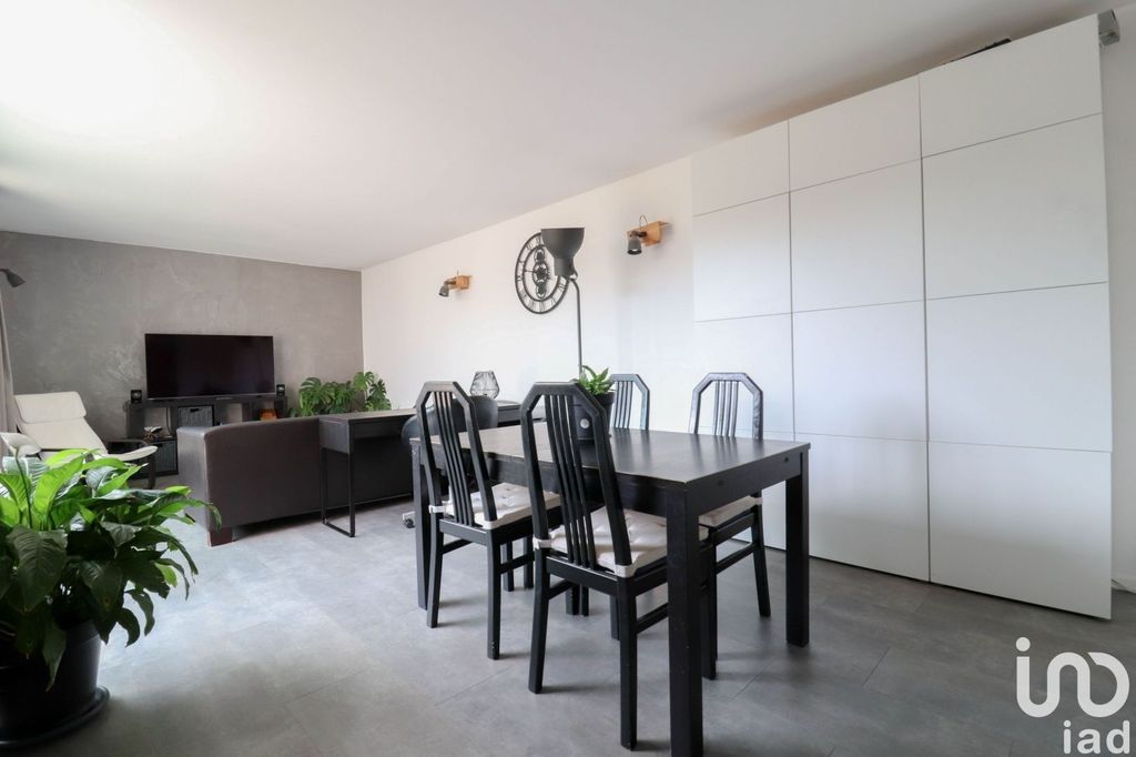 Achat appartement à vendre 4 pièces 77 m² - Saulx-les-Chartreux