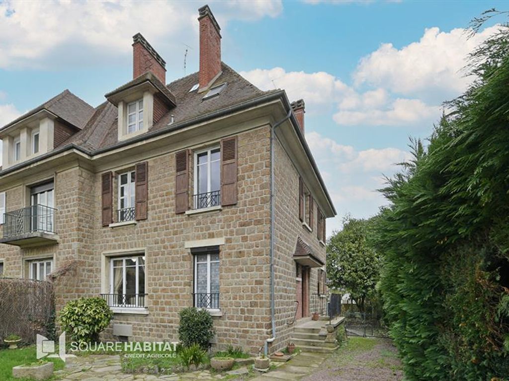 Achat maison à vendre 5 chambres 153 m² - Condé-en-Normandie