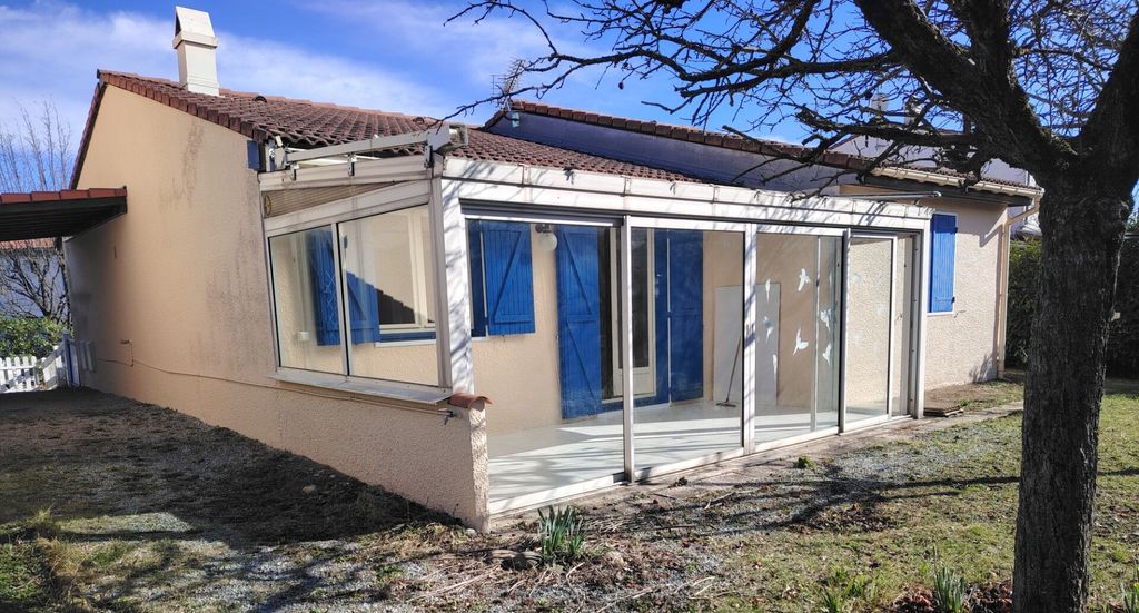 Achat maison à vendre 3 chambres 85 m² - Cournon-d'Auvergne