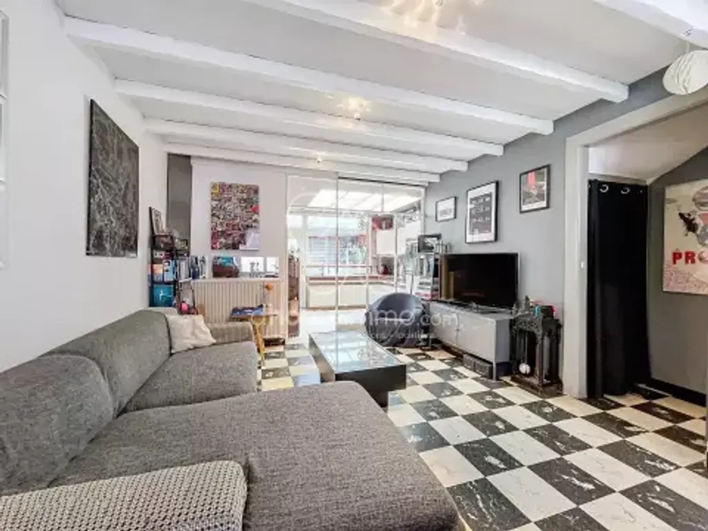 Achat maison à vendre 3 chambres 86 m² - Lys-lez-Lannoy