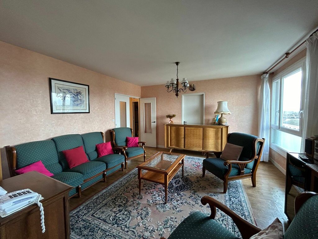 Achat appartement à vendre 3 pièces 81 m² - Compiègne