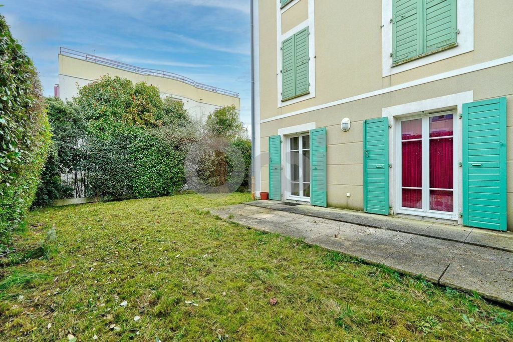 Achat appartement à vendre 3 pièces 74 m² - Le Plessis-Robinson