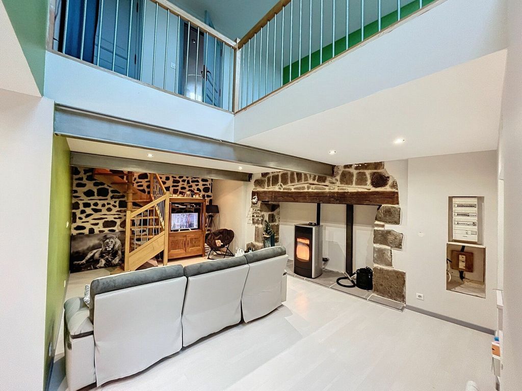 Achat maison à vendre 1 chambre 100 m² - Ussel