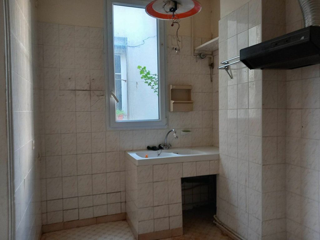 Achat appartement à vendre 2 pièces 28 m² - Saint-Ouen