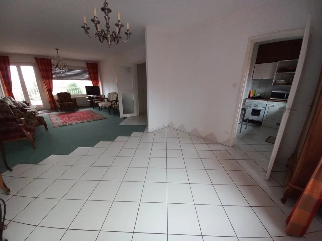 Achat appartement à vendre 4 pièces 95 m² - Bischheim