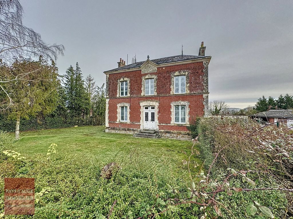 Achat maison à vendre 4 chambres 103 m² - Saint-Pierre-en-Auge