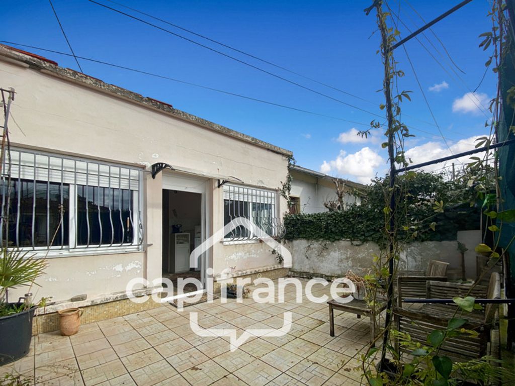 Achat maison à vendre 1 chambre 57 m² - Soulac-sur-Mer