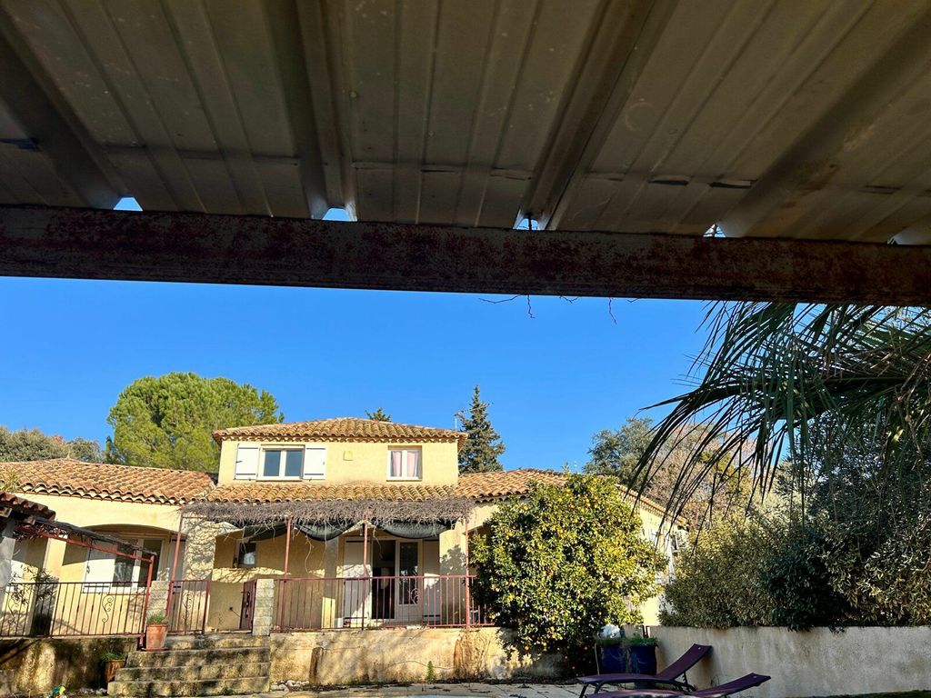 Achat maison à vendre 7 chambres 256 m² - Domessargues