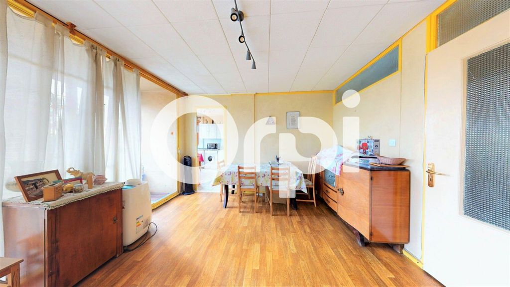 Achat appartement à vendre 4 pièces 67 m² - Bron