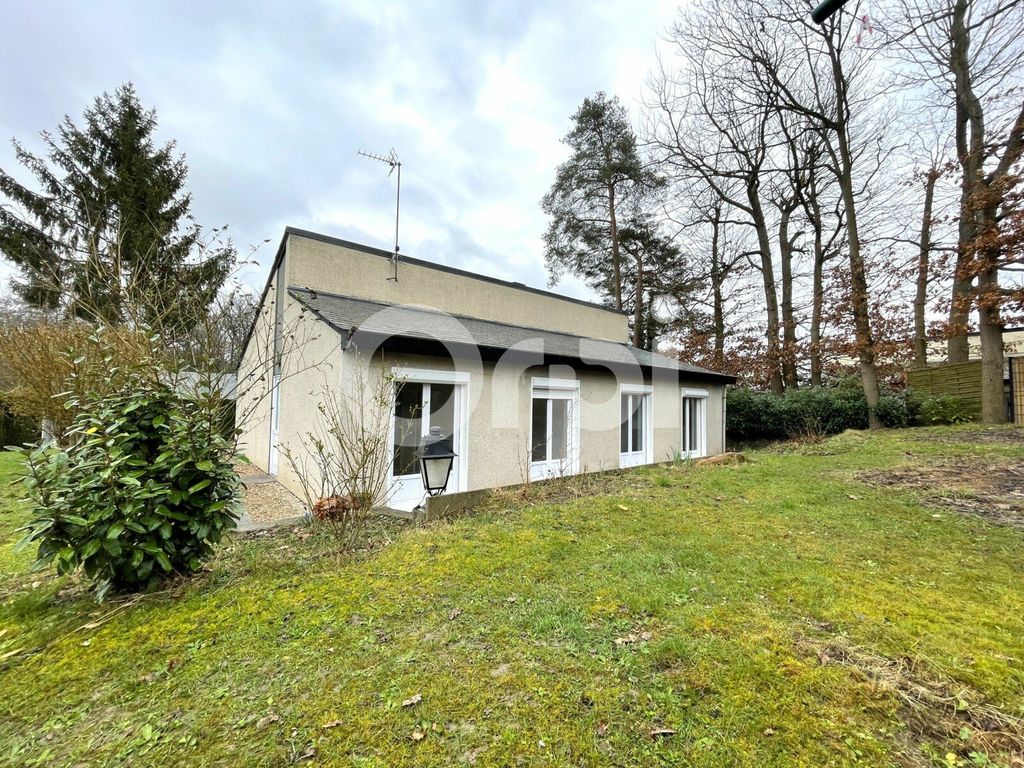 Achat maison à vendre 4 chambres 102 m² - Saint-Sébastien-de-Morsent
