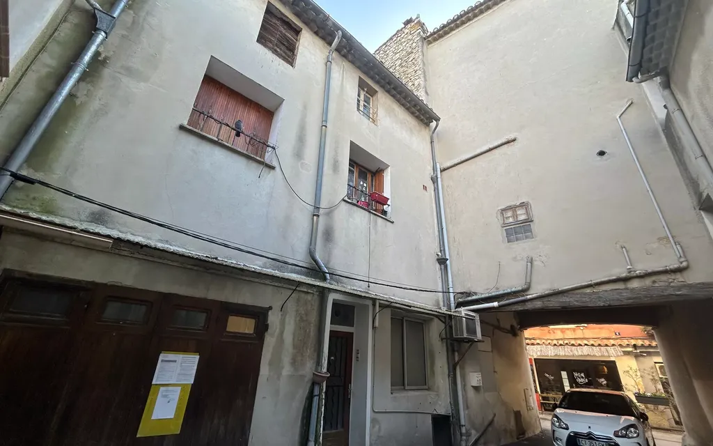 Achat maison à vendre 6 chambres 300 m² - Vaison-la-Romaine