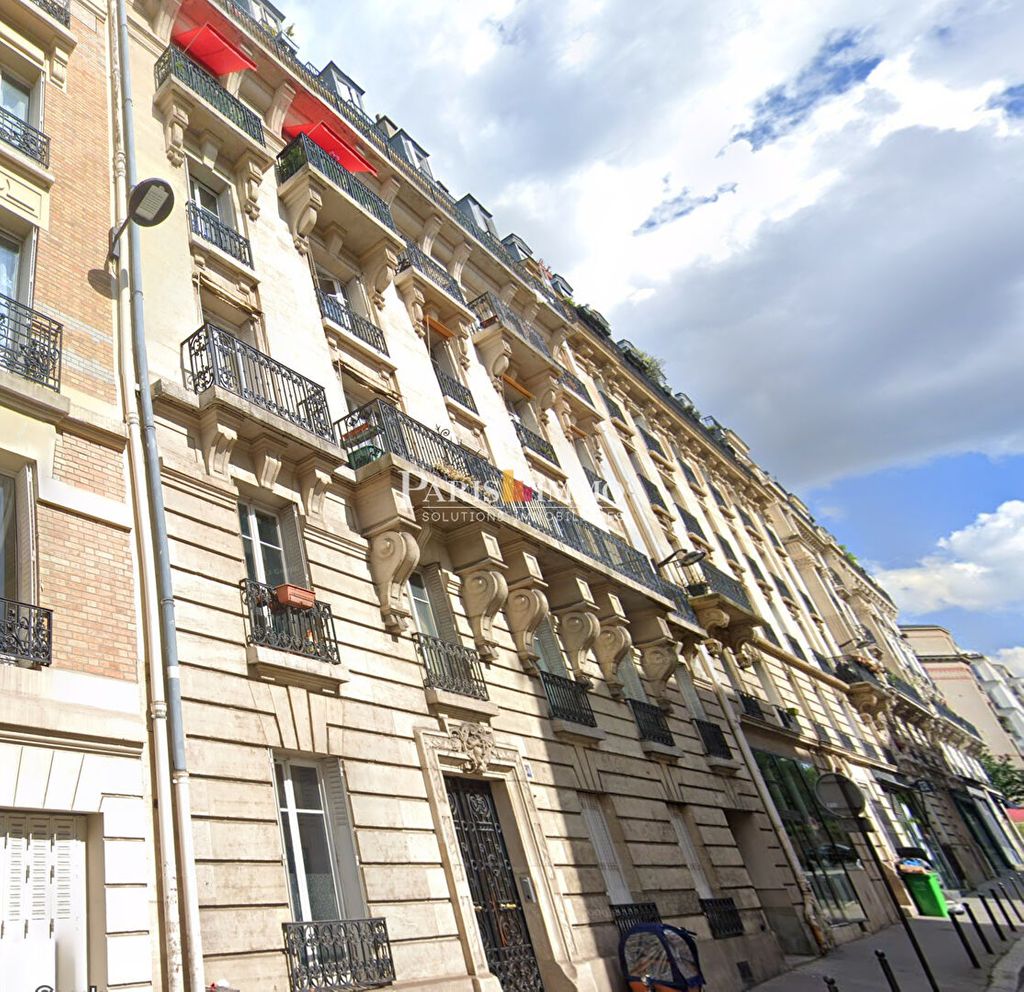 Achat appartement à vendre 3 pièces 61 m² - Paris 18ème arrondissement