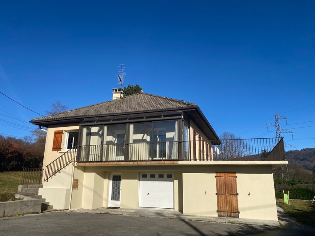 Achat maison à vendre 5 chambres 163 m² - Belleydoux