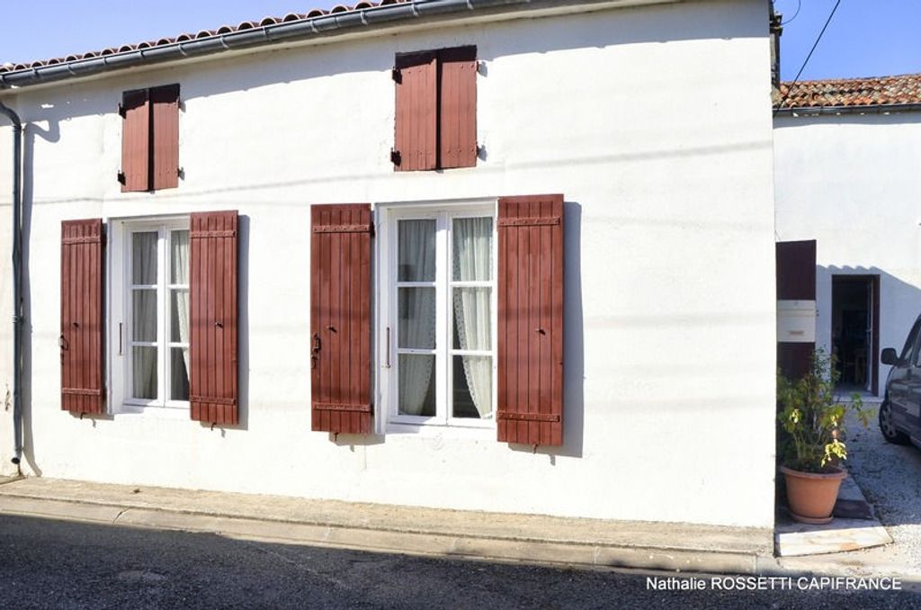Achat maison à vendre 2 chambres 81 m² - Saint-Pierre-d'Amilly