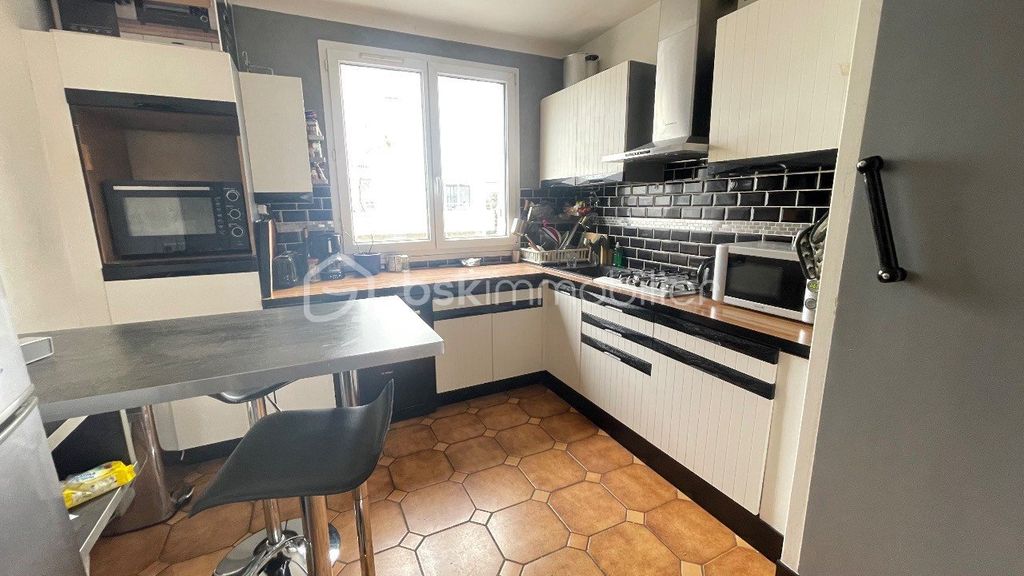 Achat appartement à vendre 4 pièces 75 m² - Montreuil