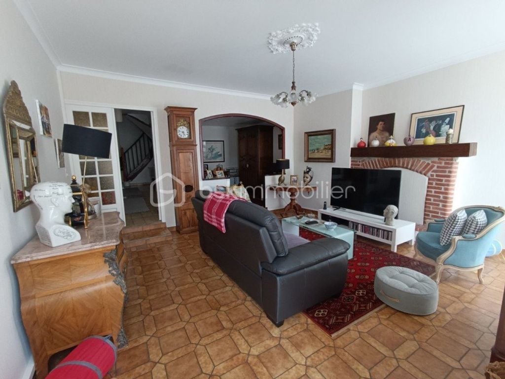 Achat maison à vendre 3 chambres 115 m² - Saint-Vincent-de-Connezac